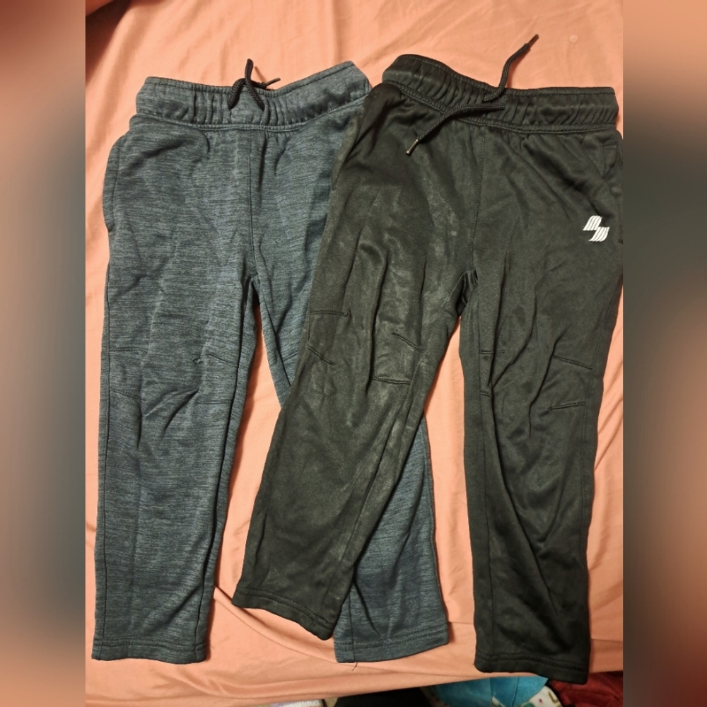 Children's Place Sport Black and Gray  Fleece Lined Pants - Size 5/6